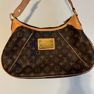 Louis Vuitton Monogram Thames GM